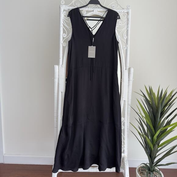 Everlane Dress Medium The Satin V Neck Maxi Minimalist Quiet Luxury Old Money - Picture 7 of 10